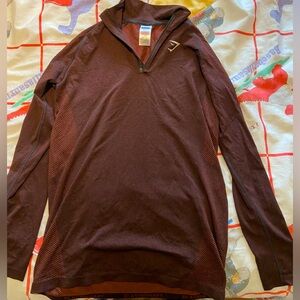 Gym shark turtle neck